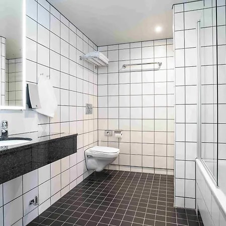 酒店 希尔科内斯多恩酒店 4*