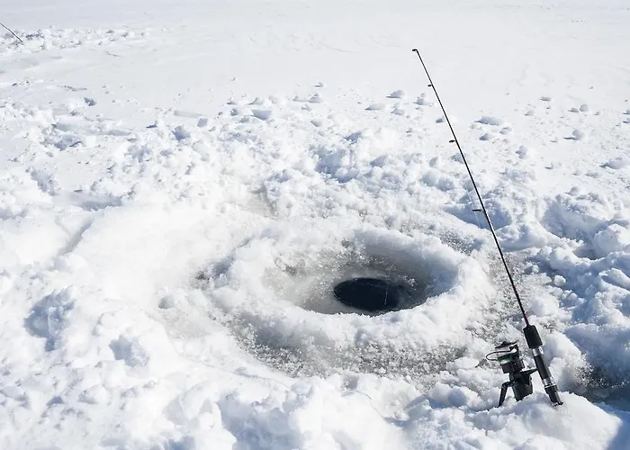 希尔科内斯多恩酒店
