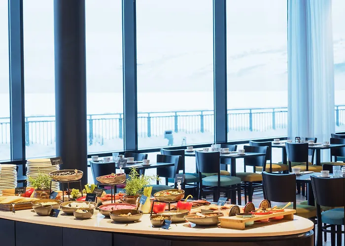 希尔科内斯多恩酒店