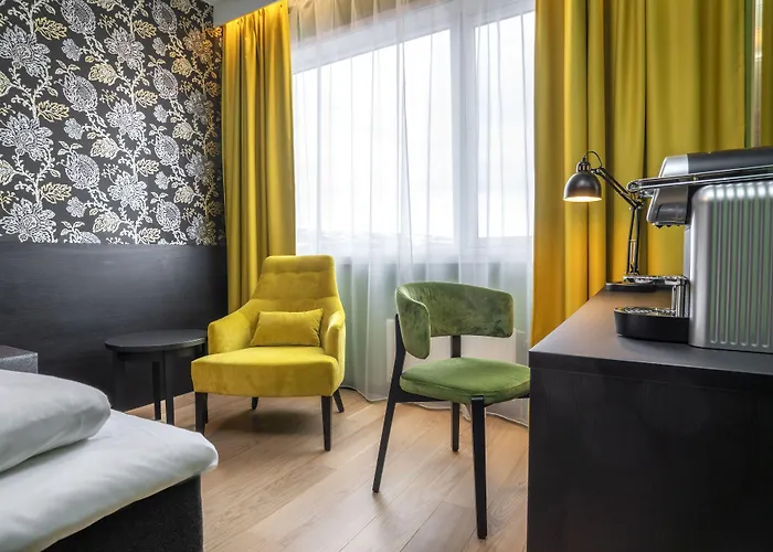 希尔科内斯多恩酒店 4* 希尔科内斯