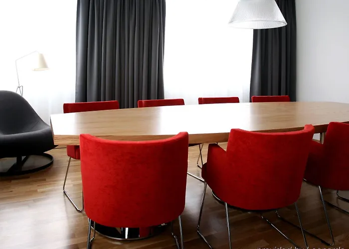 希尔科内斯多恩酒店