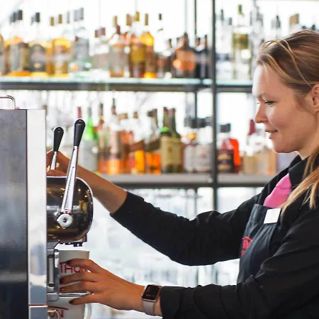 מלון Thon קירקנס